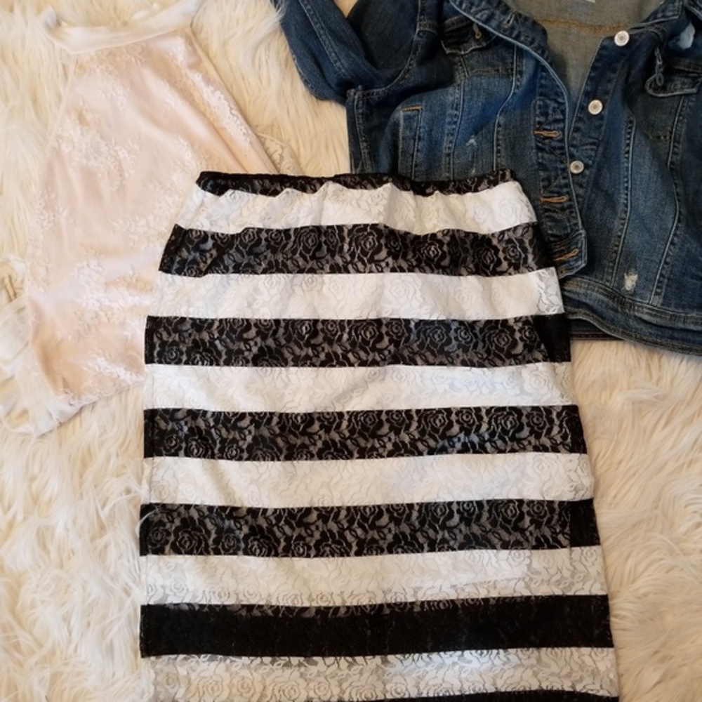 Cream and black‎ lace pencil skirt womens 10